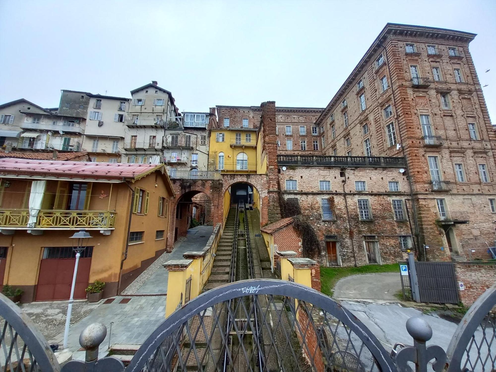 Апартаменты Sam'S Getaway Мондови Экстерьер фото